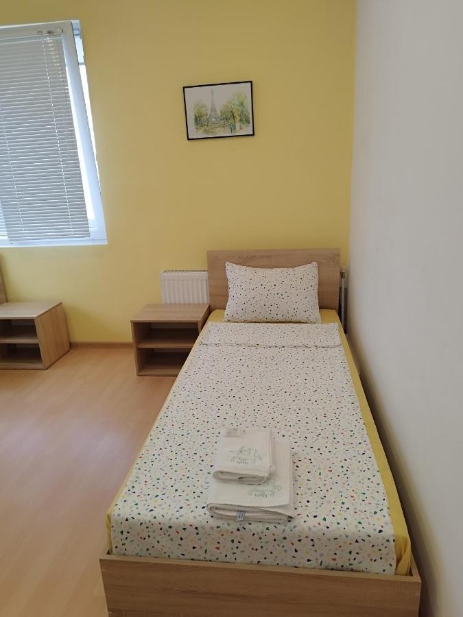 Family Hotel Kentavar 2 Byala  Eksteriør billede